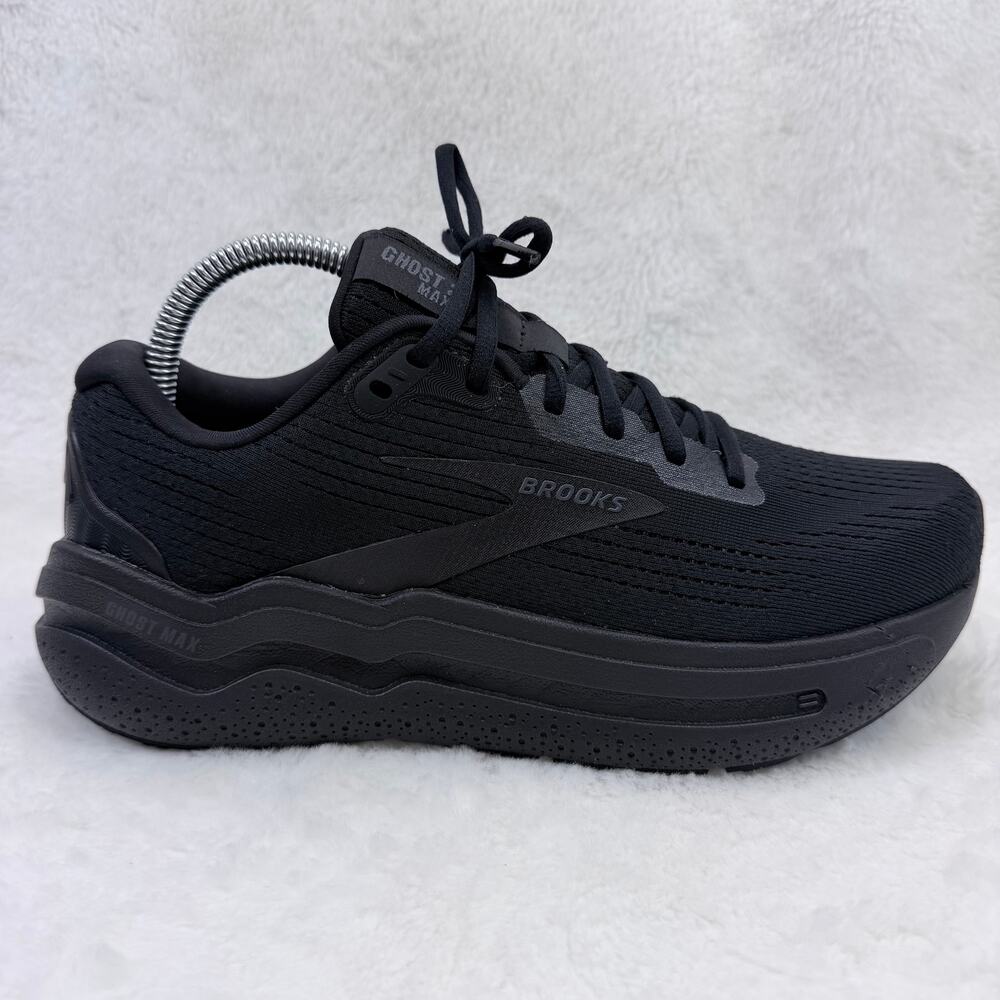 Brooks Ghost Max 2 Womens Running Shoes Black Size 9 B Sneaker